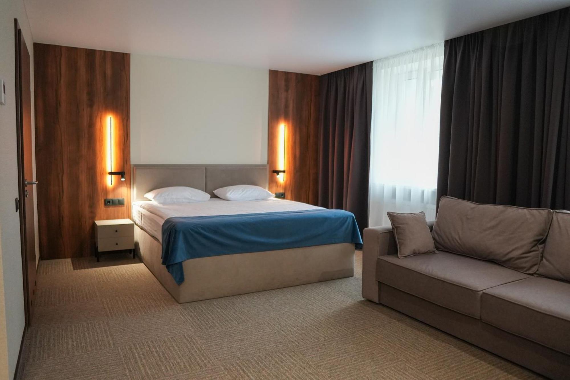 Optima Collection River Park Lutsk Luaran gambar